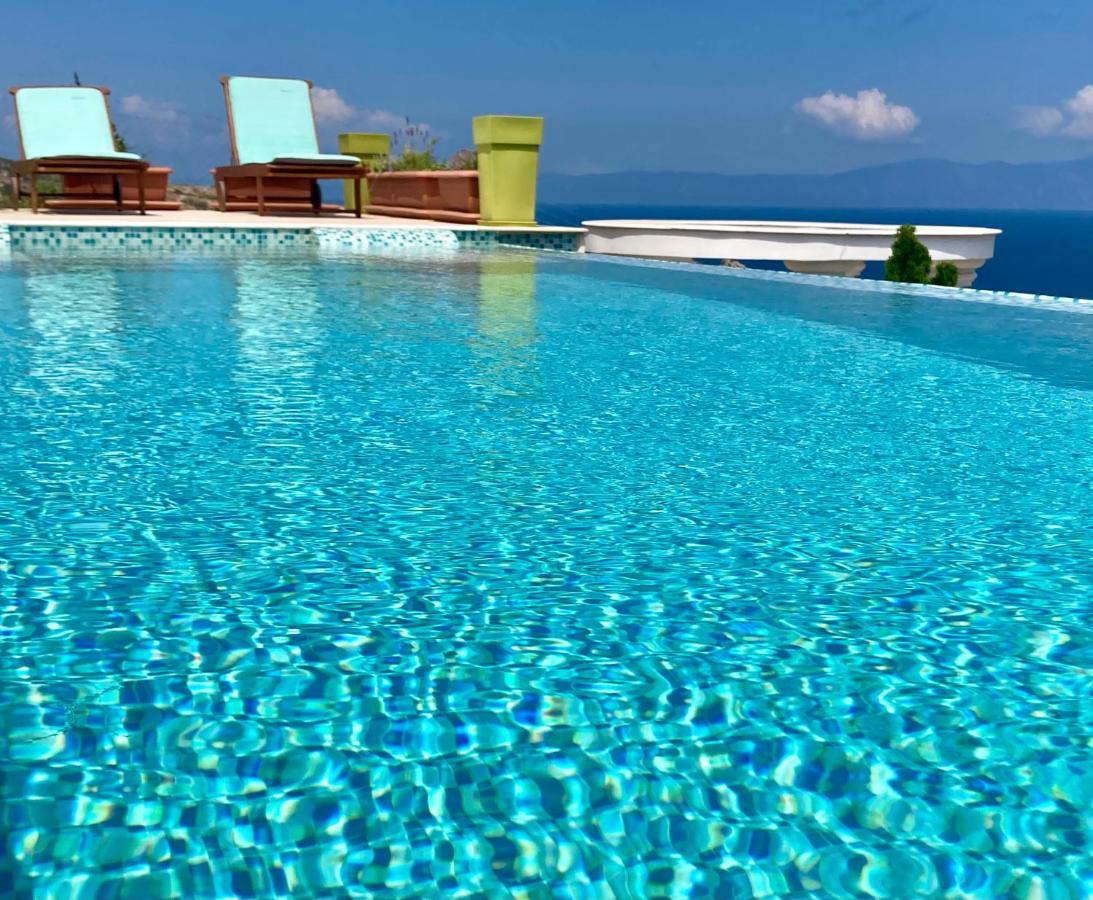 Villa Ulyana Kriaritsi - Athos Sea View & Spa 외부 사진