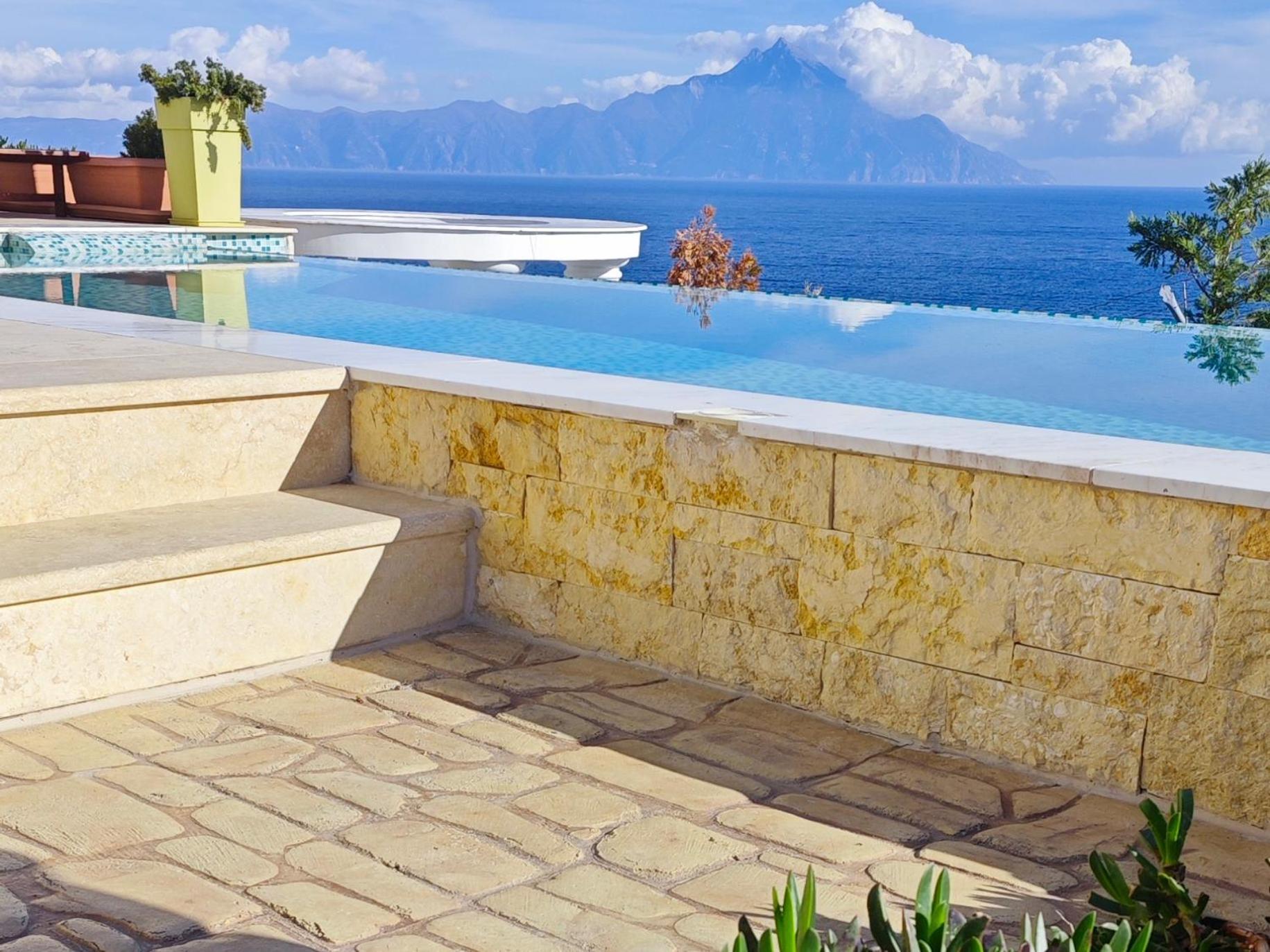 Villa Ulyana Kriaritsi - Athos Sea View & Spa 외부 사진