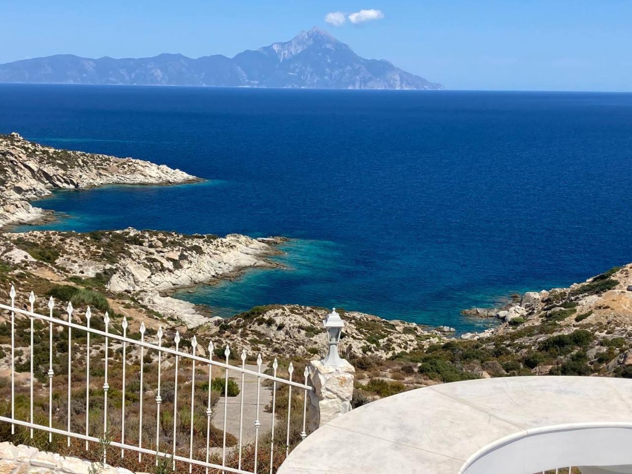 Villa Ulyana Kriaritsi - Athos Sea View & Spa 외부 사진